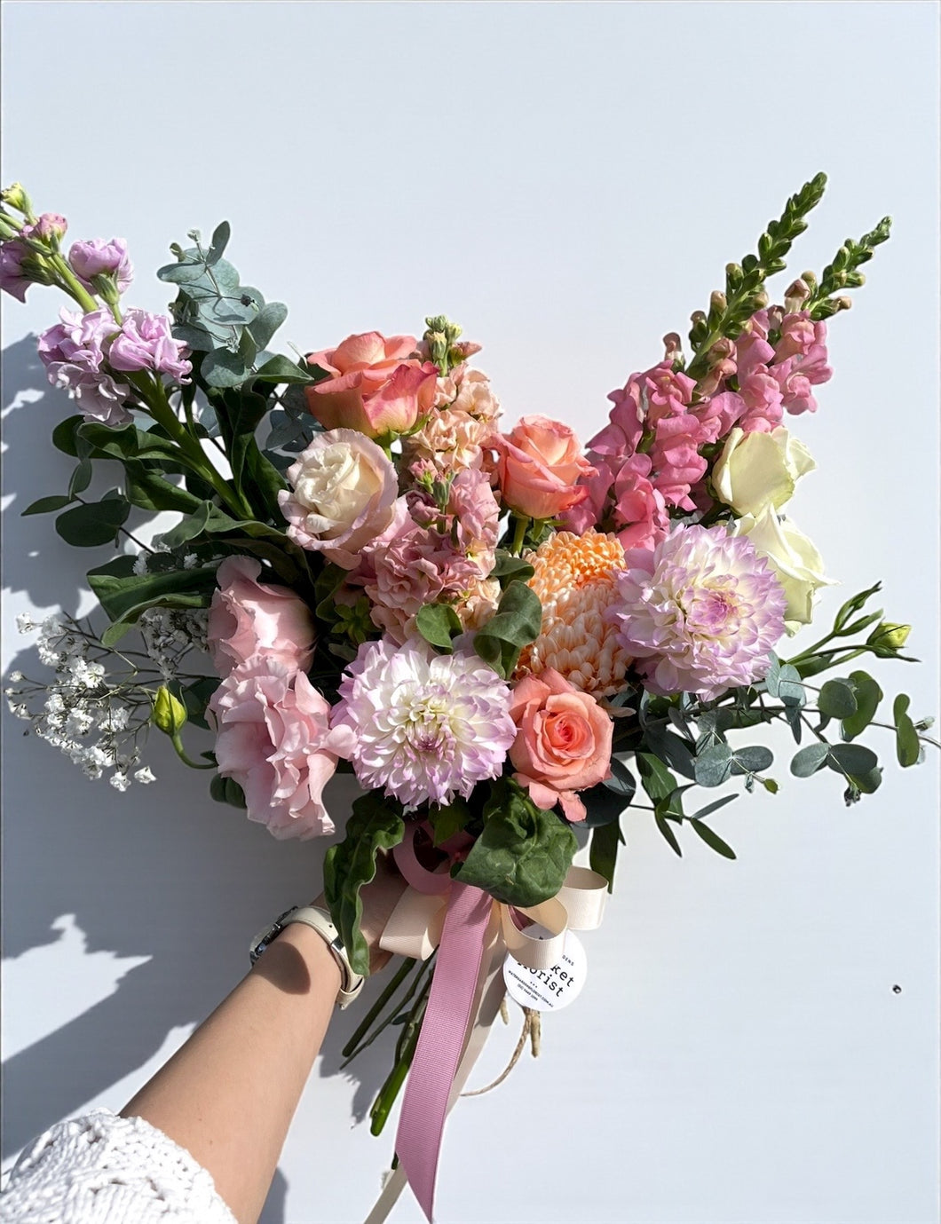 Seasonal pastel  bouquet