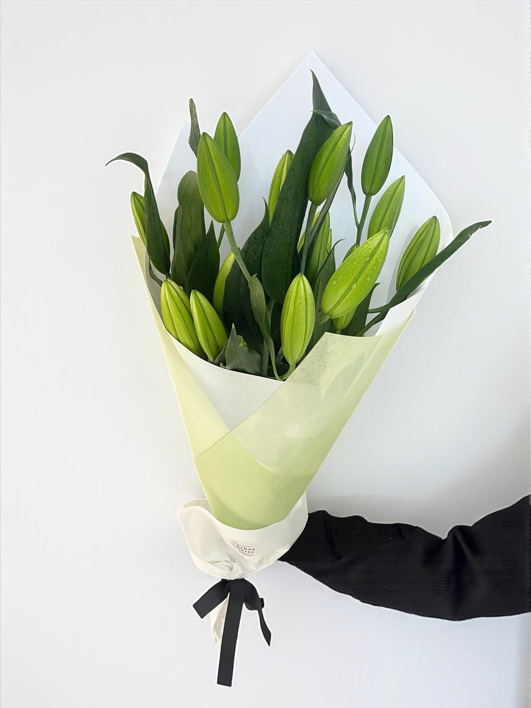 Premium White Lily Bunch